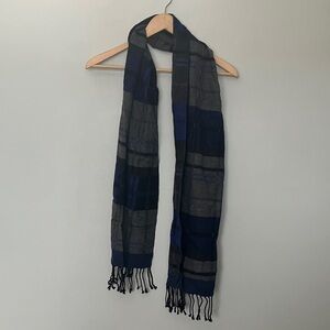 Club Room 100% Silk Blue and Gray Plaid Men's Scarf
